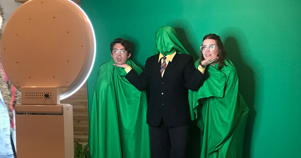Banner-Chroma Green Screen 01