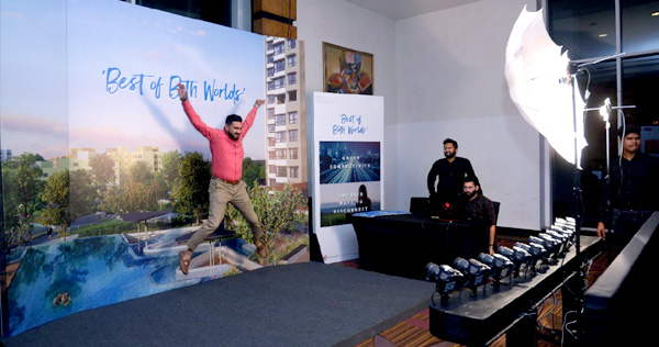 Banner-180-Degree-Freez-Booth-01