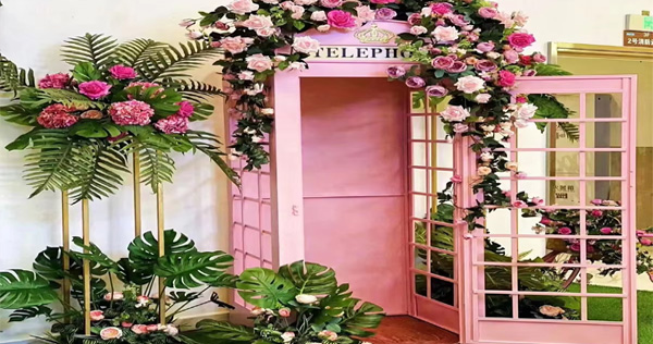 Banner-Phone-Booth-01